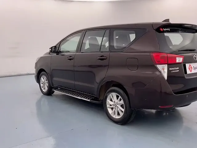 Used Toyota Innova Crysta [2016-2020] 2.4 GX 7 STR [2016-2020] in Lucknow