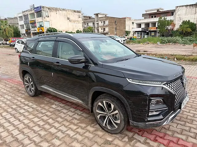 Used MG Hector [2023-2025] Select Pro 1.5 Turbo CVT in Chandigarh