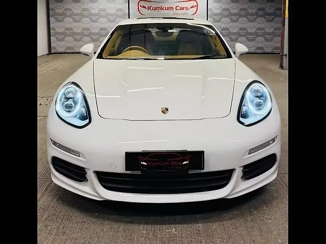 Used 2015 Porsche Panamera in Pune Used 2015 Porsche Panamera in Pune