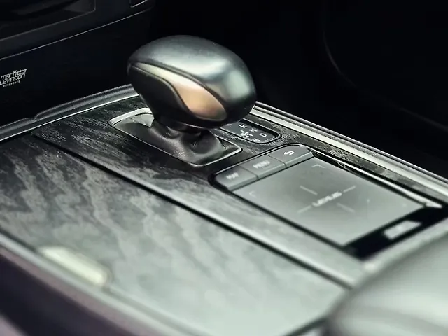 Used Lexus LS 600 HL Hybrid in Mumbai Used Lexus LS 600 HL Hybrid in Mumbai