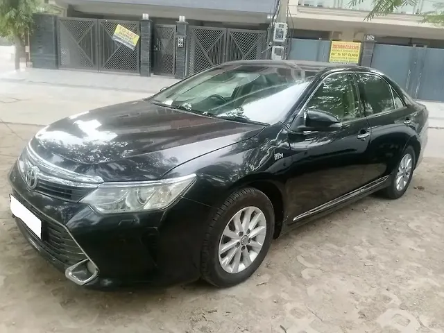 Used 2015 Toyota Camry in Delhi