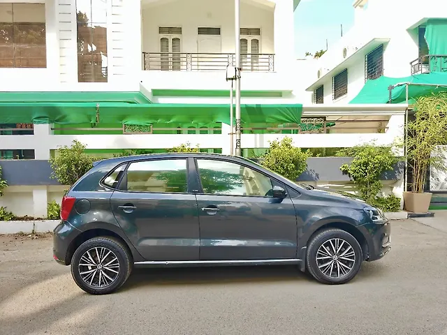 Used Volkswagen Polo [2016-2019] Highline1.2L (P) in Nagpur
