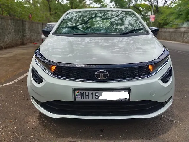 Used 2023 Tata Altroz in Nashik
