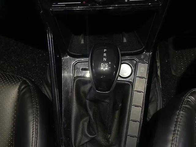 Used Volkswagen Virtus Highline Petrol 1.0L Turbo Automatic (TC) in Mohali Used Volkswagen Virtus Highline Petrol 1.0L Turbo Automatic (TC) in Mohali
