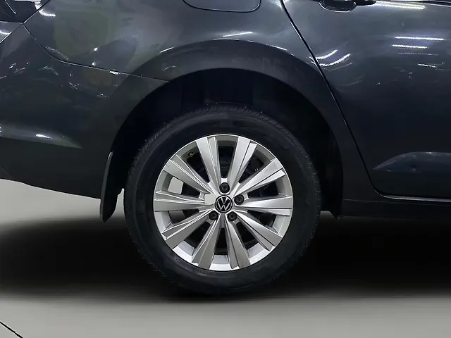 Used Volkswagen Virtus Highline Petrol 1.0L Turbo Automatic (TC) in Mohali Used Volkswagen Virtus Highline Petrol 1.0L Turbo Automatic (TC) in Mohali