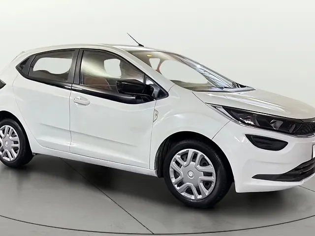 Used 2021 Tata Altroz in Gurgaon Used 2021 Tata Altroz in Gurgaon