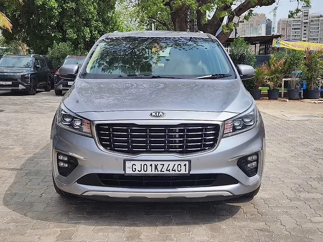 Used 2020 Kia Carnival in Ahmedabad