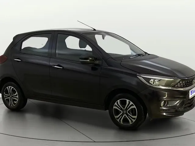Used 2022 Tata Tiago in Thane