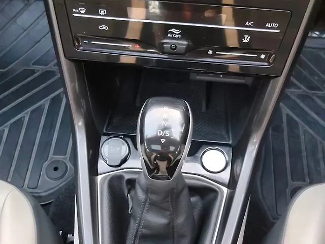 Used Volkswagen Taigun [2021-2023] Topline 1.0 TSI AT in Bangalore