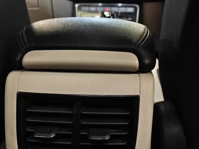 Used Volkswagen Taigun [2023-2026] Topline Petrol 1.0L Turbo Manual in Lucknow