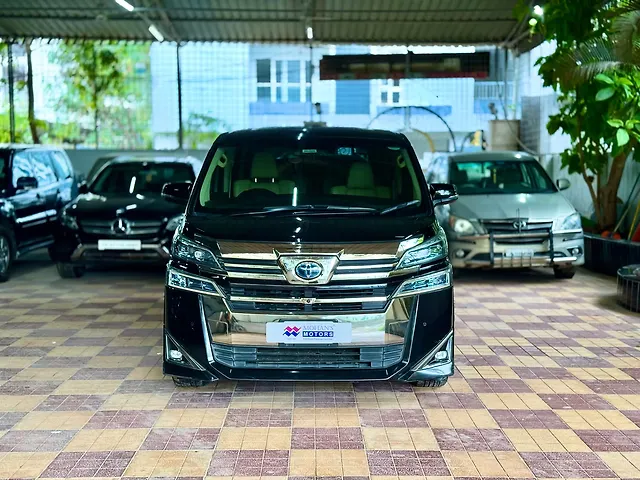 Used 2020 Toyota Vellfire in Hyderabad