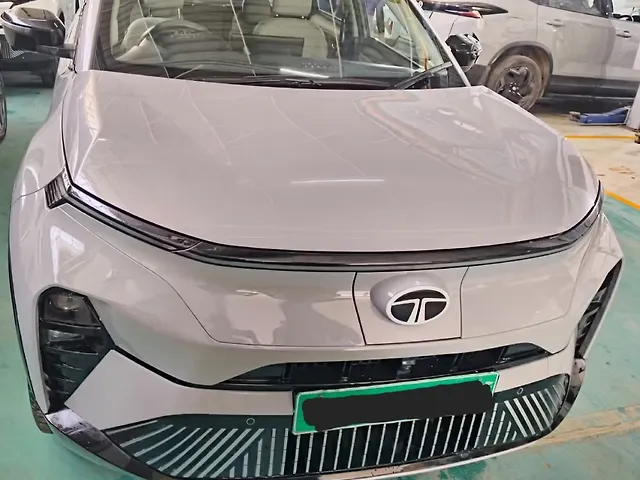 2024 Tata Curvv EV - Photo 3