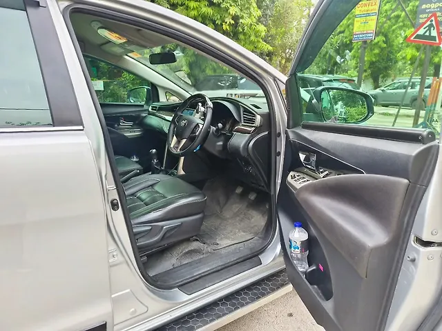 Used Toyota Innova Crysta [2020-2023] VX 2.4 7 STR in Lucknow