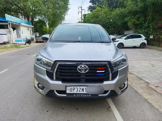 Used 2023 Toyota Innova Crysta in Lucknow