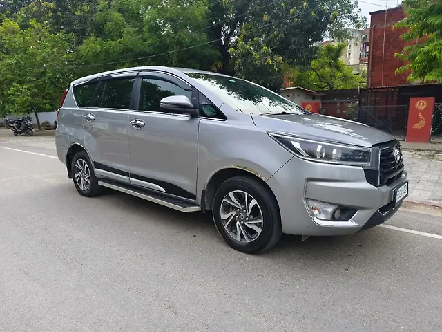 Used Toyota Innova Crysta [2020-2023] VX 2.4 7 STR in Lucknow