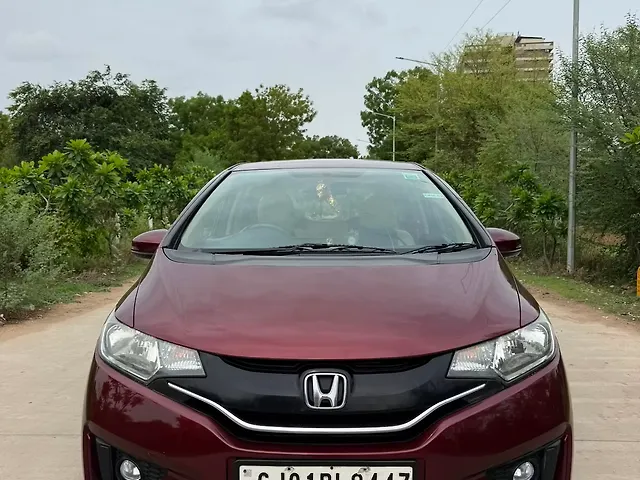 Used 2015 Honda Jazz in Gandhinagar Used 2015 Honda Jazz in Gandhinagar