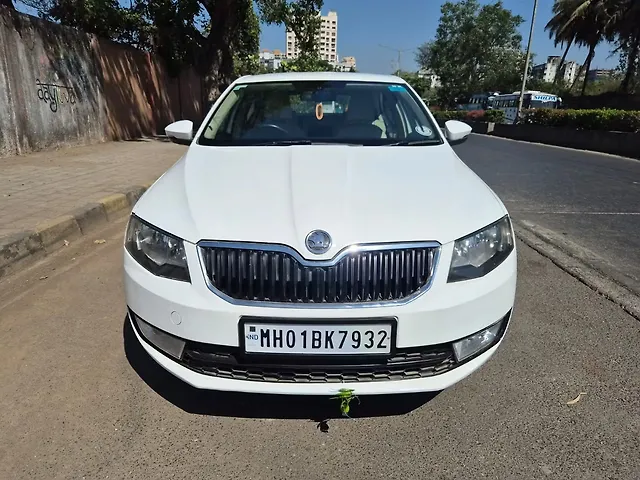 Used 2014 Skoda Octavia in Pune