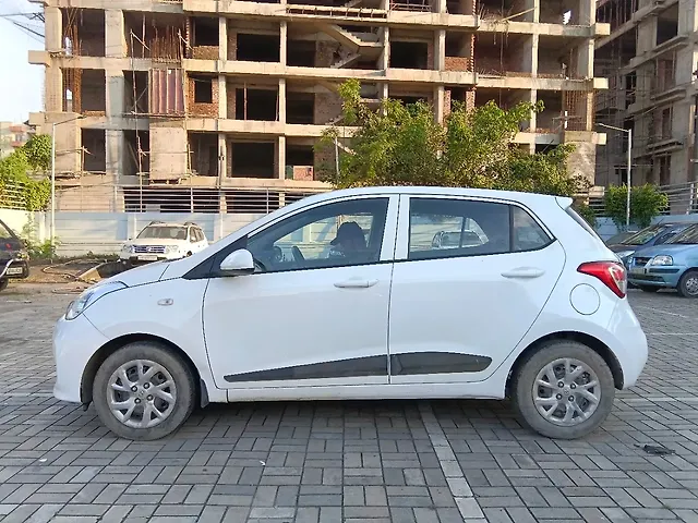 Used Hyundai Grand i10 Sportz 1.2 Kappa VTVT [2017-2020] in Guwahati