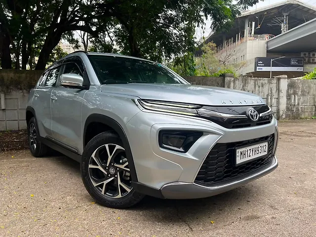 Used 2025 Toyota Urban Cruiser Hyryder in Mumbai