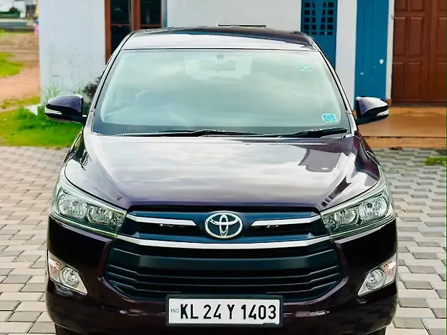 Used 2016 Toyota Innova Crysta in Kochi