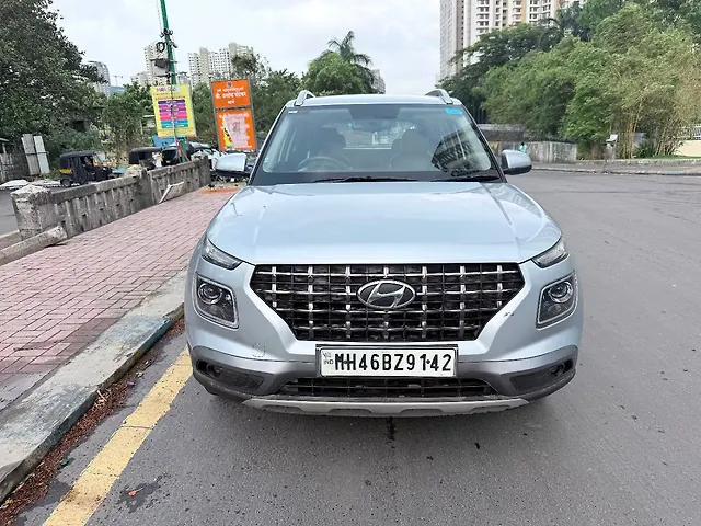 Used 2022 Hyundai Venue in Mumbai