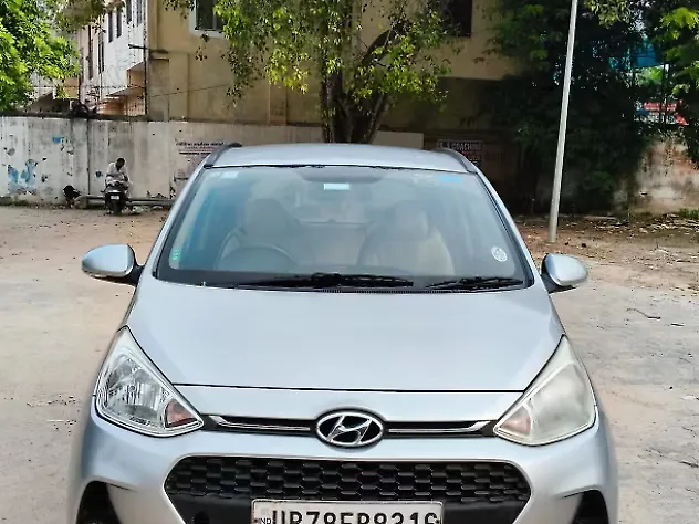 Used 2019 Hyundai Grand i10 in Kanpur