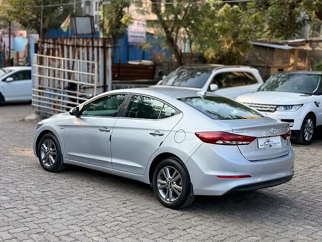 Used Hyundai Elantra SX 2.0 AT in Mumbai