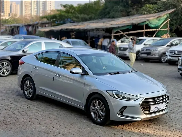 Used Hyundai Elantra SX 2.0 AT in Mumbai
