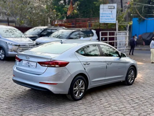 Used Hyundai Elantra SX 2.0 AT in Mumbai