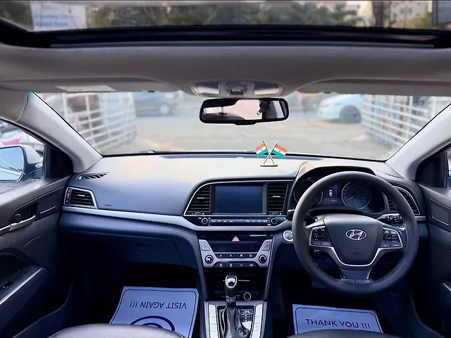 Used Hyundai Elantra SX 2.0 AT in Mumbai