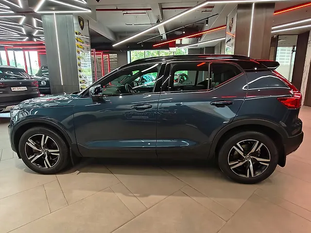 Used Volvo XC40 [2018-2022] T4 R-Design in Ahmedabad