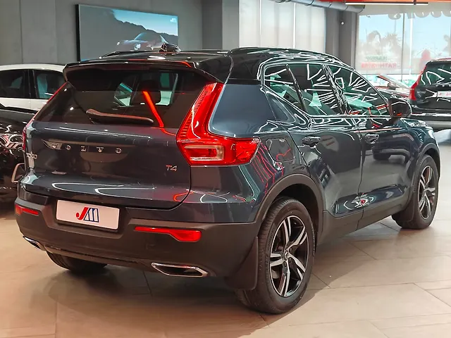 Used Volvo XC40 [2018-2022] T4 R-Design in Ahmedabad