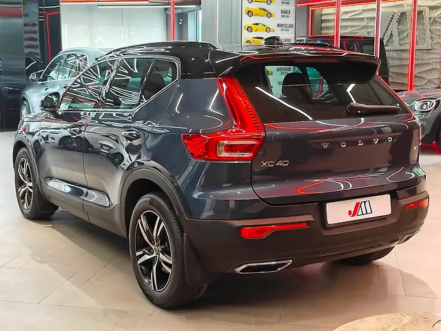 Used Volvo XC40 [2018-2022] T4 R-Design in Ahmedabad