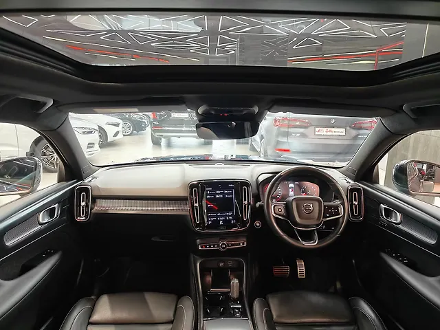 Used Volvo XC40 [2018-2022] T4 R-Design in Ahmedabad