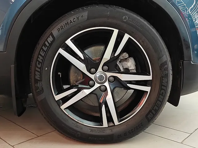 Used Volvo XC40 [2018-2022] T4 R-Design in Ahmedabad