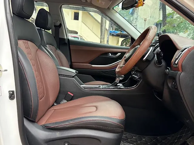 Used Hyundai Alcazar [2023-2024] Signature (O) 7 Seater 1.5 Diesel AT in Mumbai
