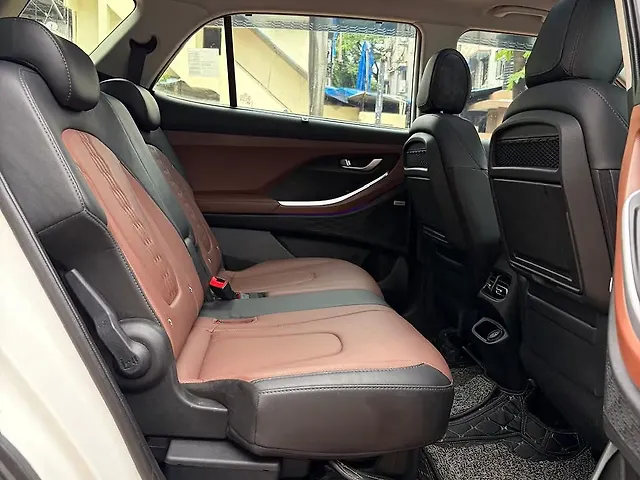 Used Hyundai Alcazar [2023-2024] Signature (O) 7 Seater 1.5 Diesel AT in Mumbai