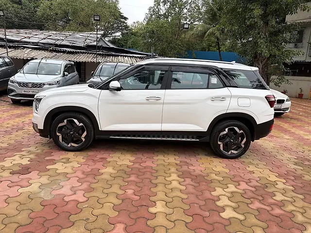 Used Hyundai Alcazar [2023-2024] Signature (O) 7 Seater 1.5 Diesel AT in Mumbai