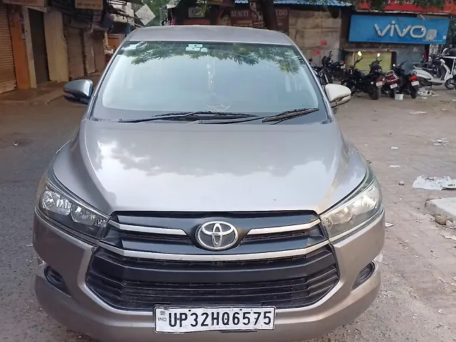 Used 2017 Toyota Innova Crysta in Lucknow