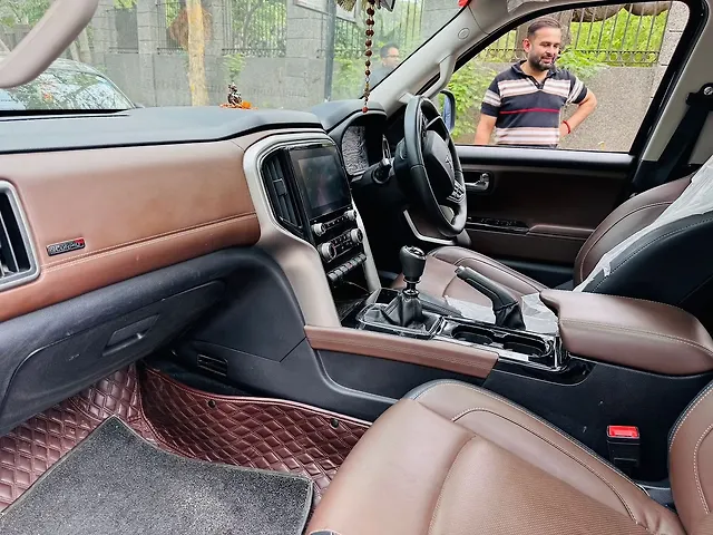Used Mahindra Scorpio N Z8 S 2WD Petrol 2.0L Turbo Manual 7 STR [2024-2026] in Delhi