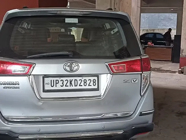 Used Toyota Innova Crysta [2016-2020] 2.4 V Diesel in Lucknow
