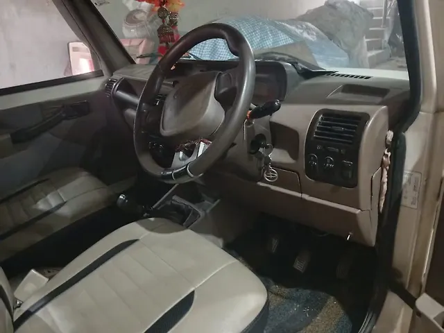 Used Mahindra Bolero [2011-2020] ZLX BS IV in Lucknow