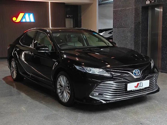 Used 2020 Toyota Camry in Ahmedabad