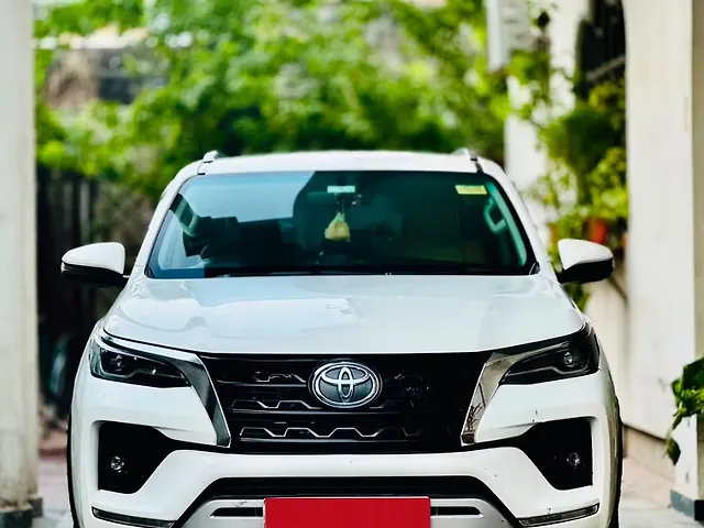 Used 2023 Toyota Fortuner in Lucknow