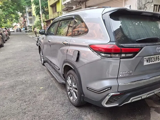 Used Toyota Innova Hycross ZX Hybrid (Electric + Petrol) Automatic (e-CVT) 7 STR in Delhi