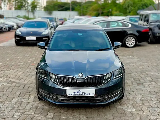 Used 2017 Skoda Octavia in Mumbai