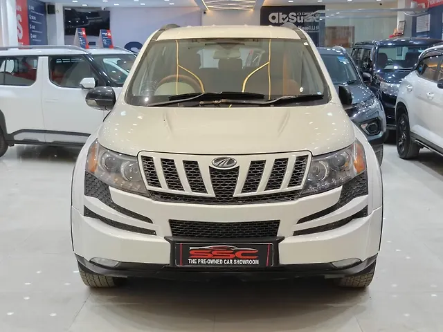 Used 2012 Mahindra XUV500 in Kanpur