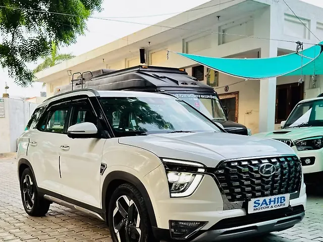 Used 2022 Hyundai Alcazar in Agra