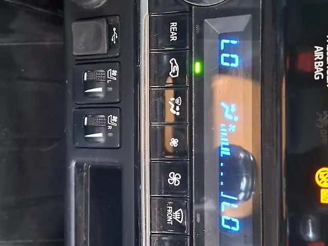 Used Toyota Fortuner 4x2 2WD Diesel 2.8L Turbo 6 Speed Manual in Lucknow