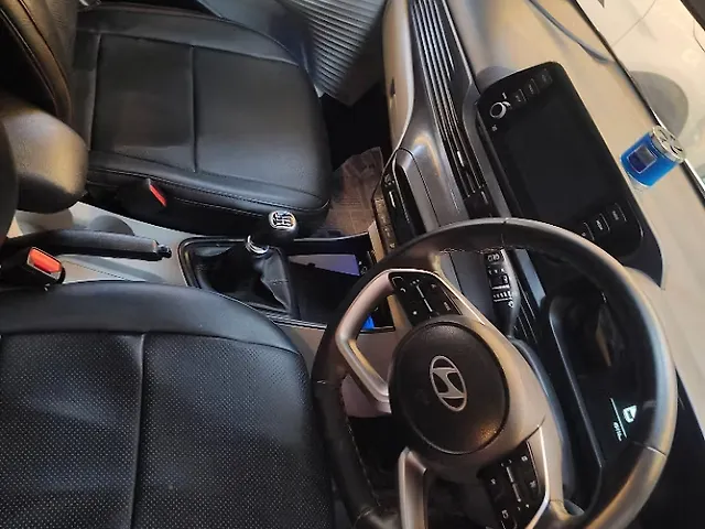 Used Hyundai i20 Asta 1.2 MT [2023-2025] in Lucknow